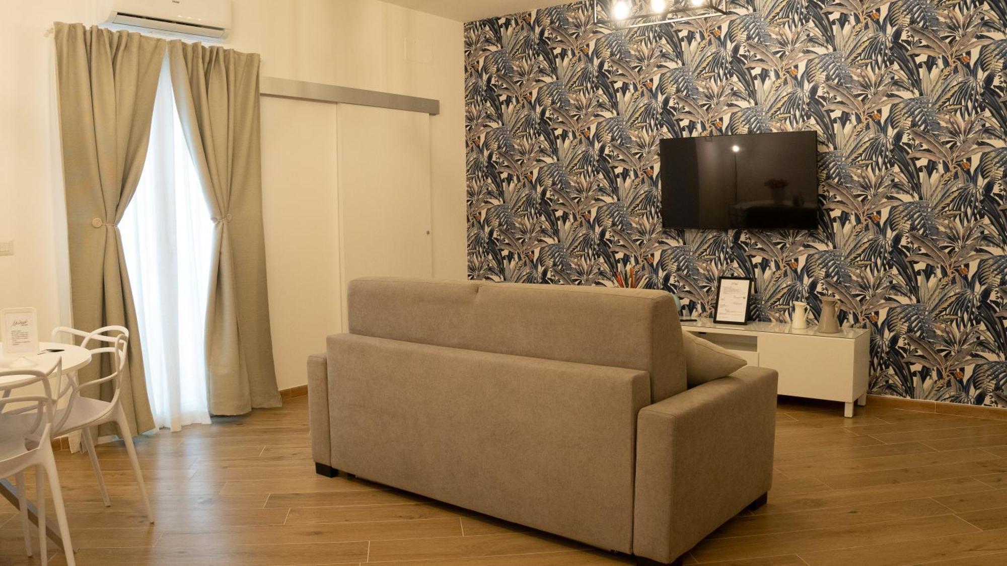 Mimi Guest House Bari Bagian luar foto