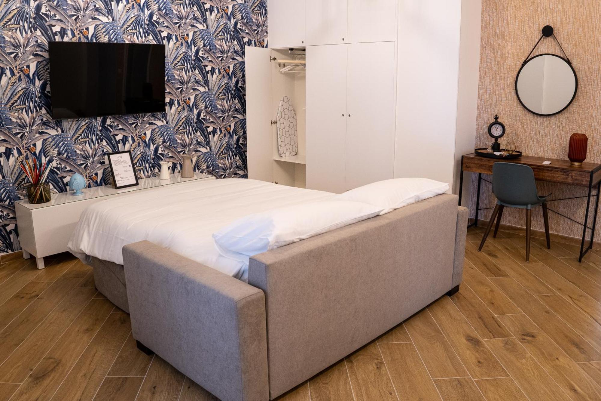 Mimi Guest House Bari Bagian luar foto