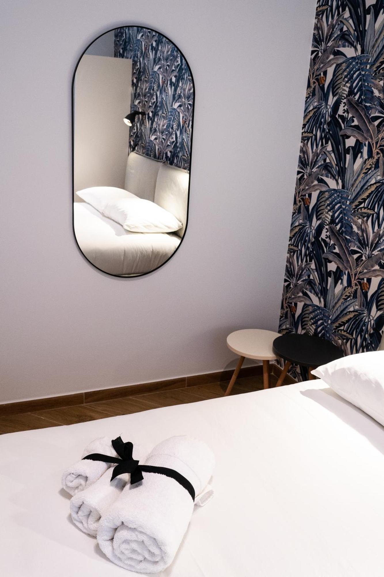 Mimi Guest House Bari Bagian luar foto